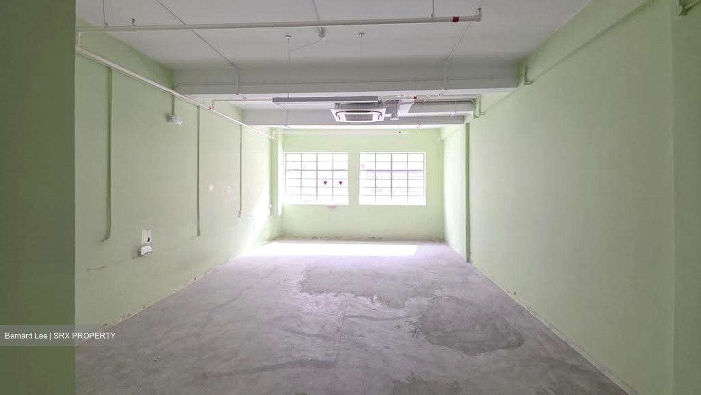 Hongkong Street (D1), Office #630584331